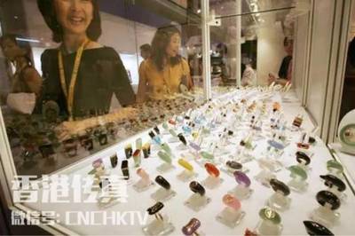 人們還愿意去香港購物嗎？一組數據告訴你！珠寶首飾零售的真實圖景